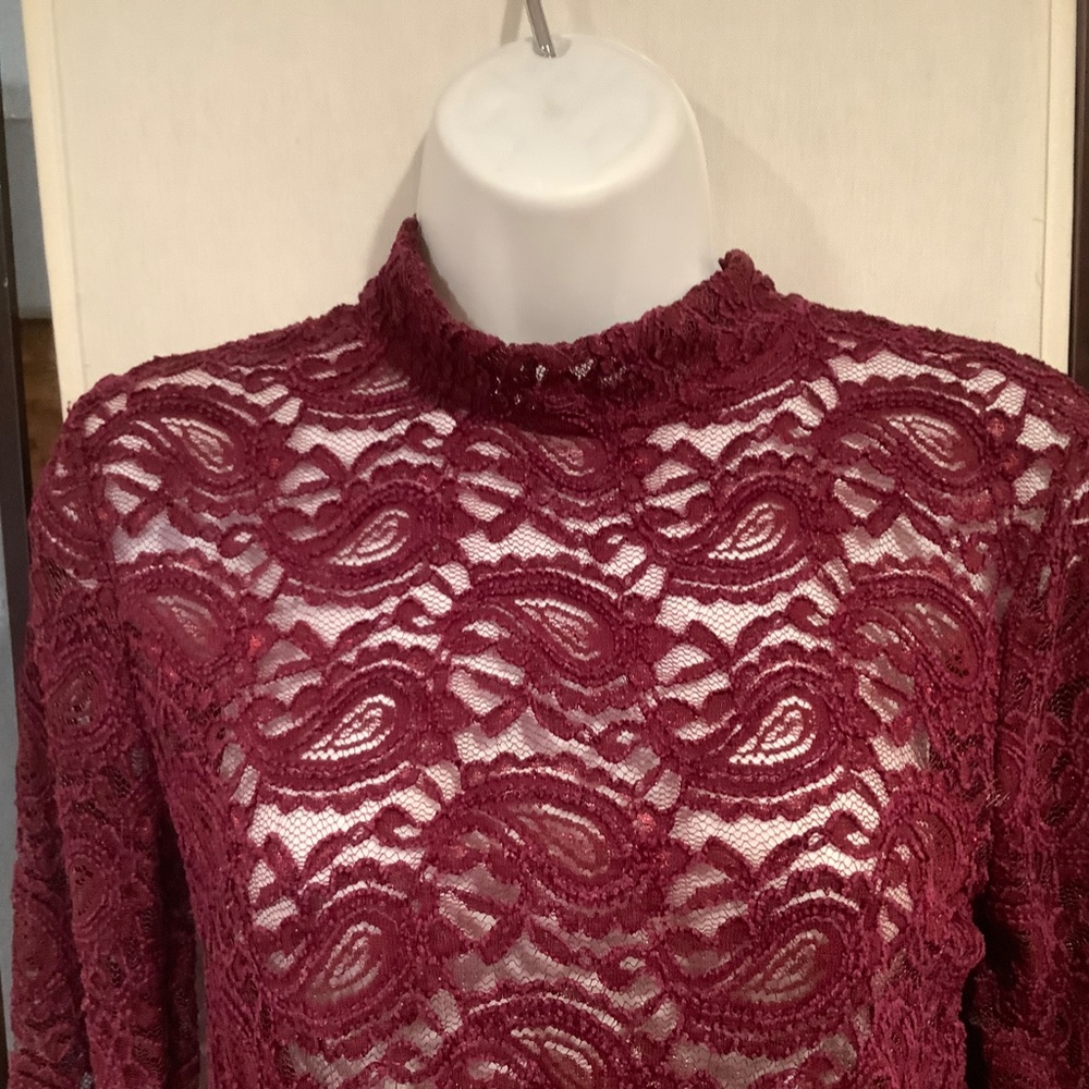 Top Shop Lace Crop Top NWT  Burgundy